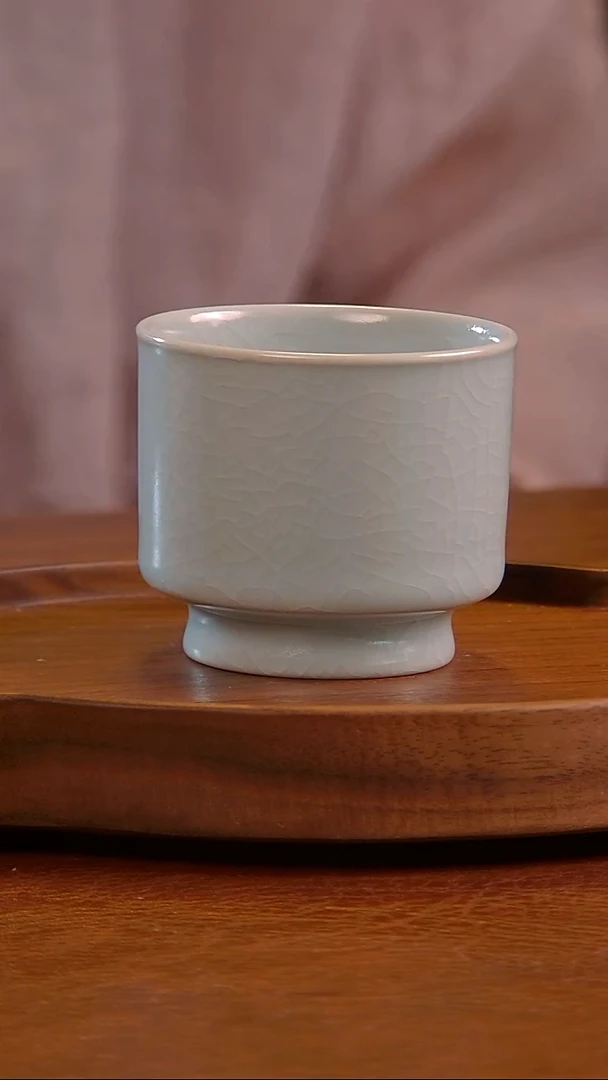 瓷片382号   唇口杯  月白