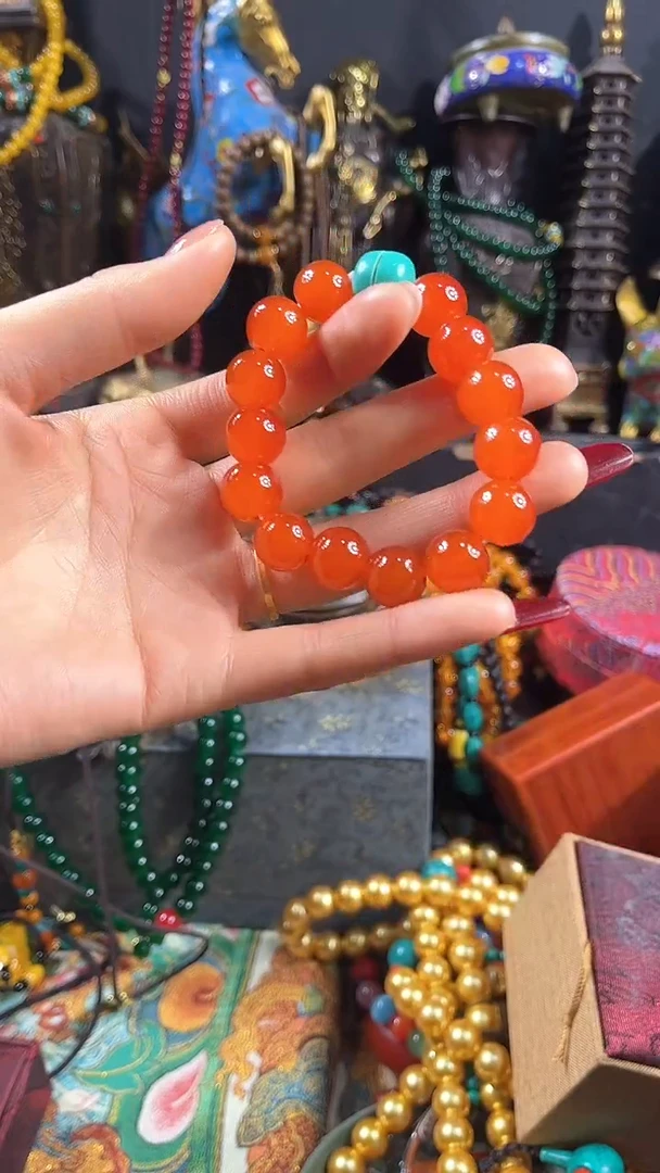 【闪购商品】和田玉（糖玉）手串未镶嵌【闪购商品】红色红玉手串1165