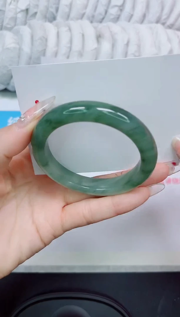 石英岩玉手镯未镶嵌143/52