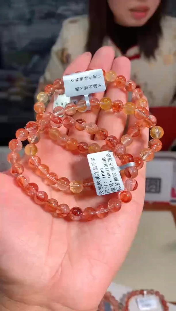 【闪购商品】水晶手链未镶嵌7mm胶花手链多样性发其一