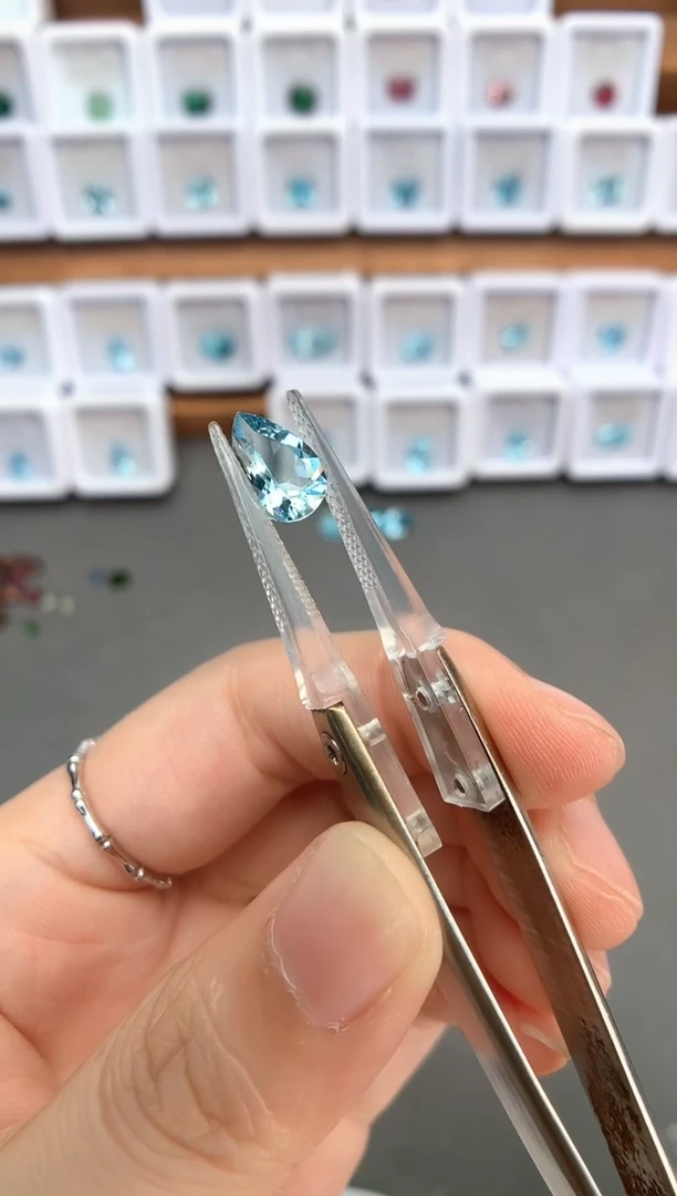 未镶嵌裸石定制海蓝宝石1.49ct 圣玛 02046