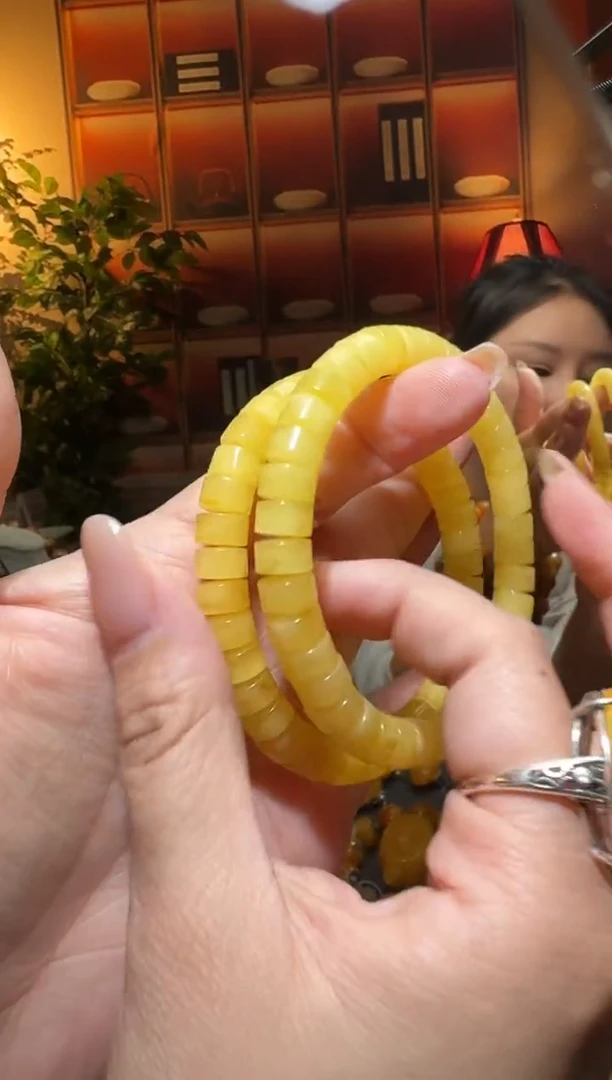 蜜蜡颈饰未镶嵌0866选择多样性发货其中一件