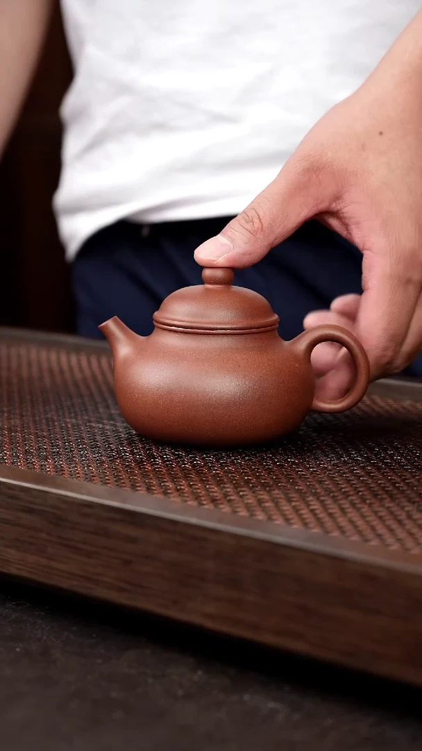茶壶紫砂底槽清容天【带矿标证书】