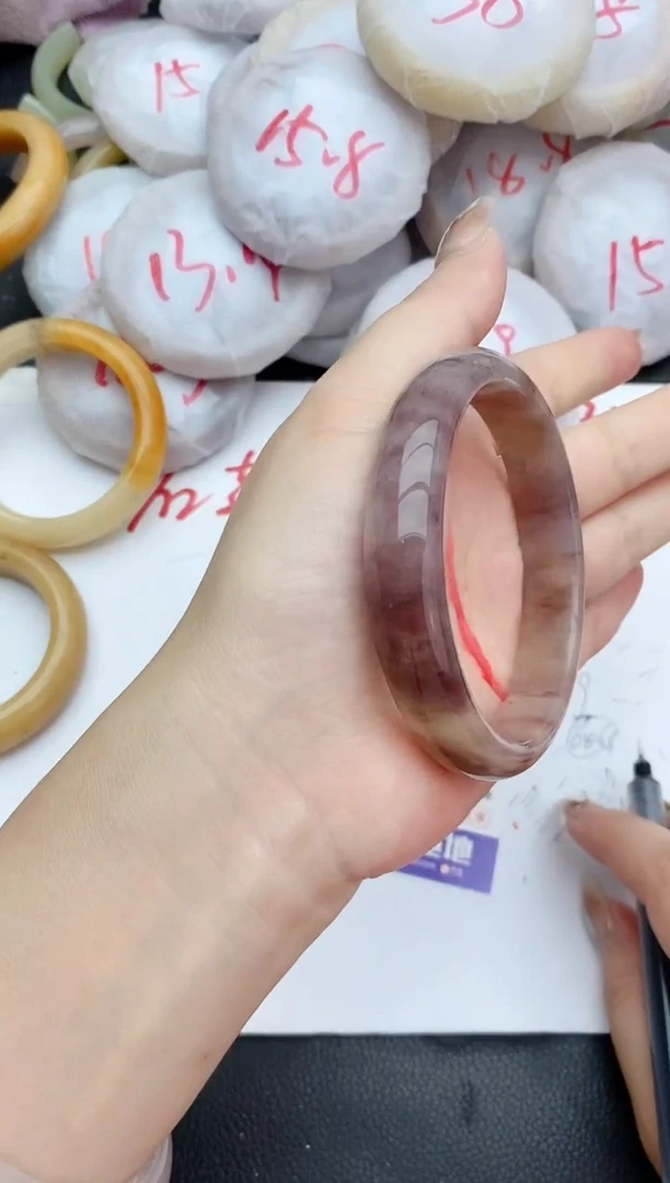 石英质玉手镯未镶嵌71+62/63