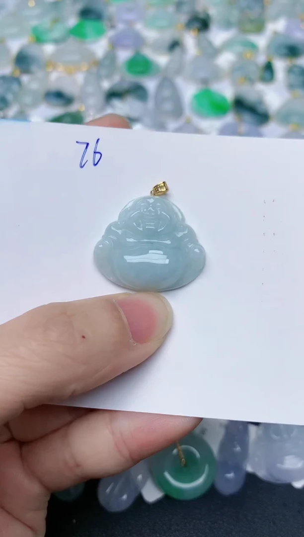 【闪购商品】翡翠颈饰18K金镶嵌天然翡翠A货    76