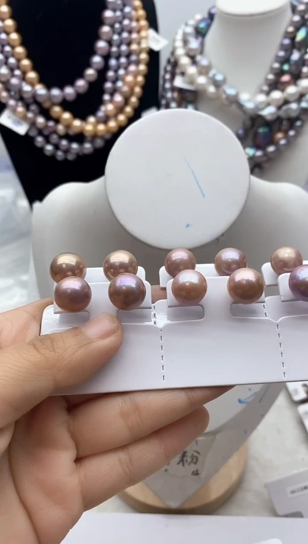 【闪购商品】淡水珍珠颈饰钛钢54