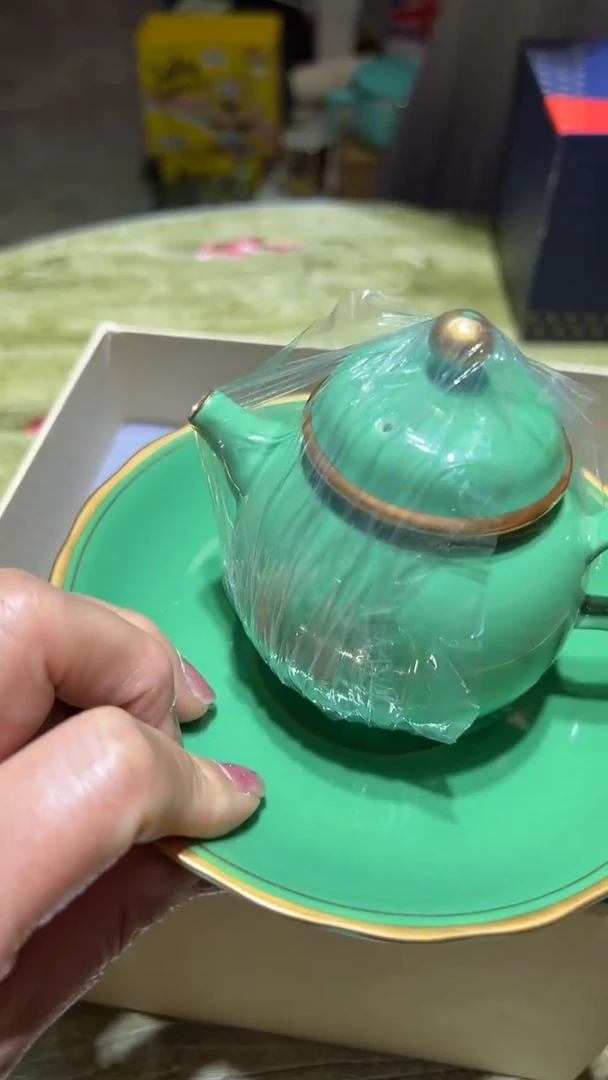 瓷片碗碟好物一件不留@@1