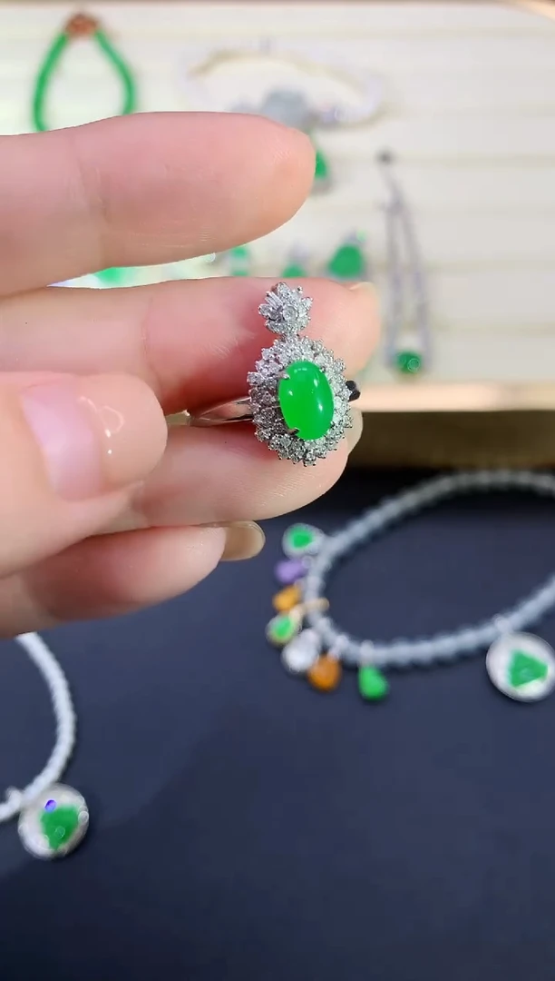 翡翠戒指18K金镶嵌|7500