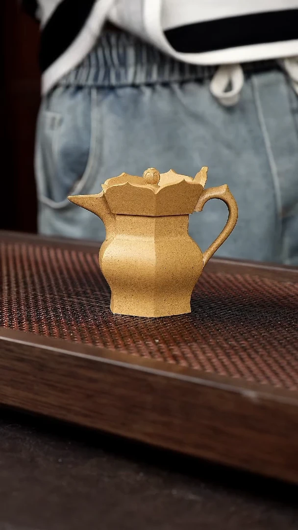 茶壶紫砂黄金段高僧帽