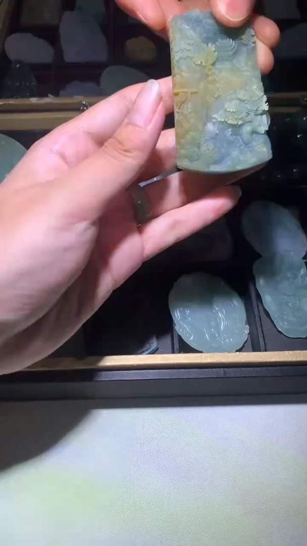 定制翡翠未镶嵌雄****~毛货-不退不换 多样性发一