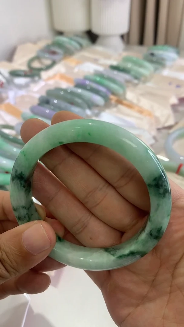 未镶嵌手镯翡翠飘花59.3