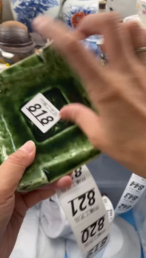 【闪购商品】瓷片818然曦海外工艺品。。。