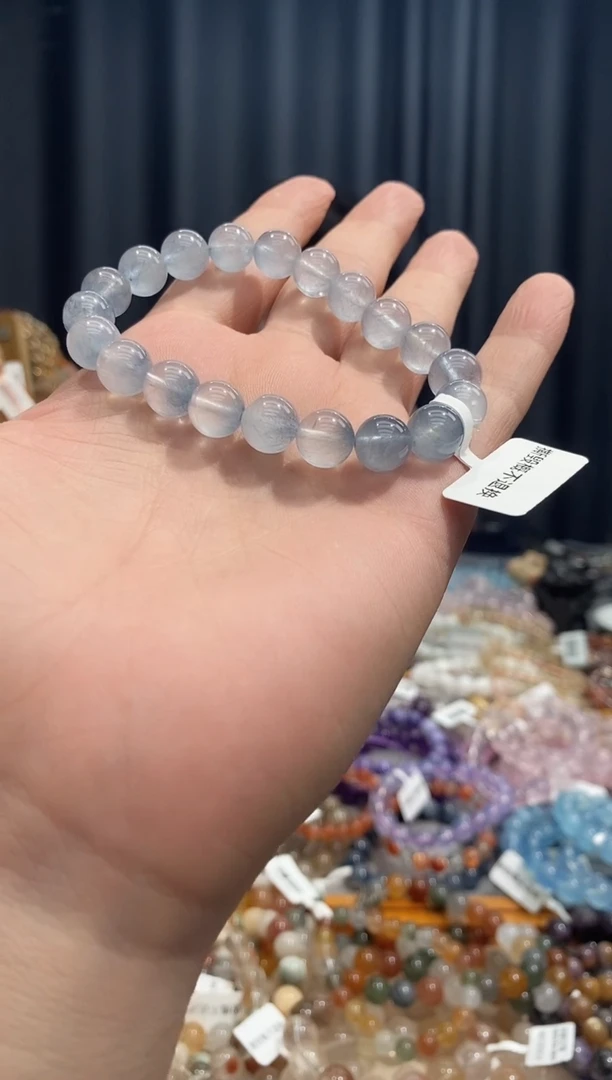 未镶嵌手链水晶“****?蓝兔毛
