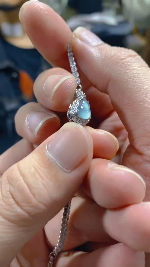 【闪购商品】翡翠手链未镶嵌0179325141多样性发一