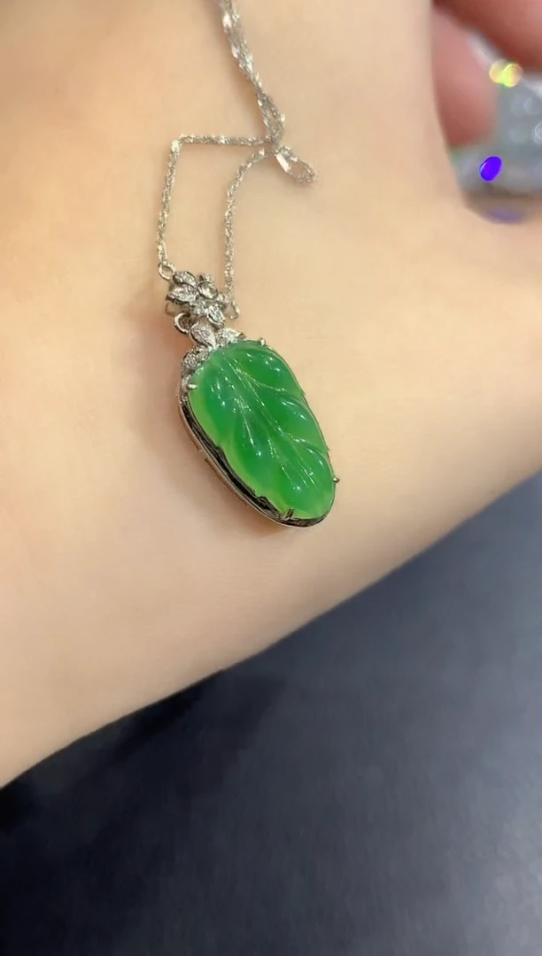 项链18K金镶嵌翡翠21-吊坠套链