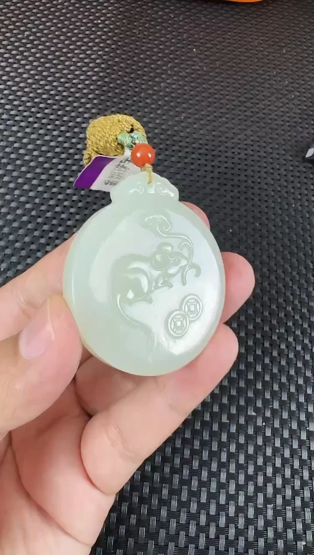 【闪购商品】和田玉吊坠未镶嵌鼠