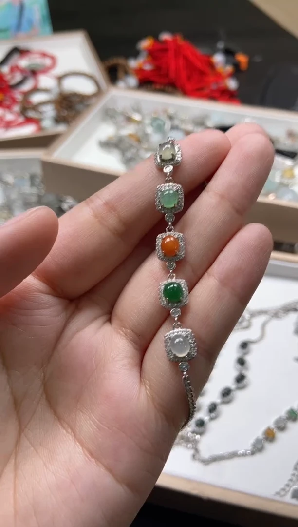 颈饰未镶嵌翡翠天然翡翠a货41