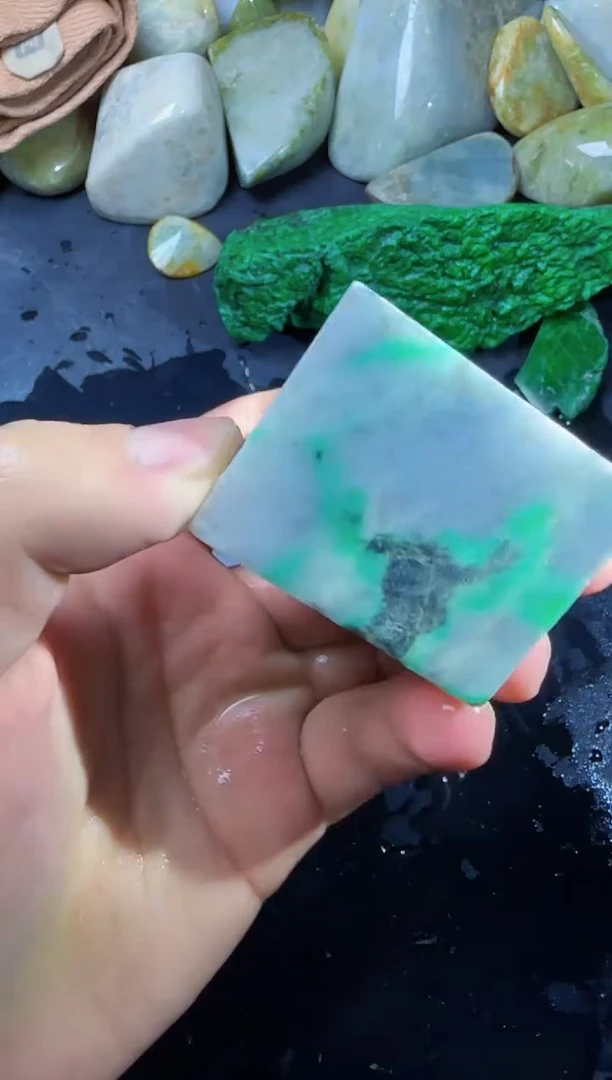 【闪购商品】翡翠颈饰未镶嵌014翡翠