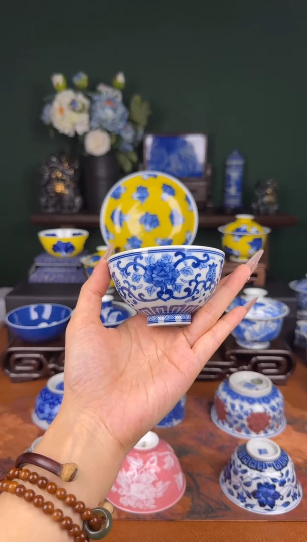 杯福利。芙蓉缠枝莲。鸡心杯