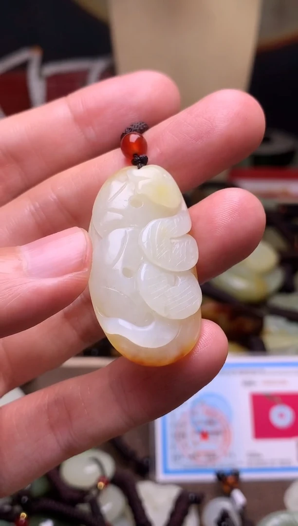 颈饰未镶嵌和田玉新疆料青海料清水和田玉吊坠