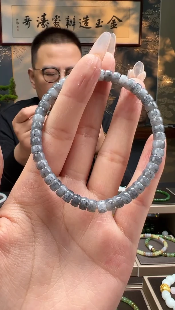 【闪购商品】和田玉手串未镶嵌青花6mm