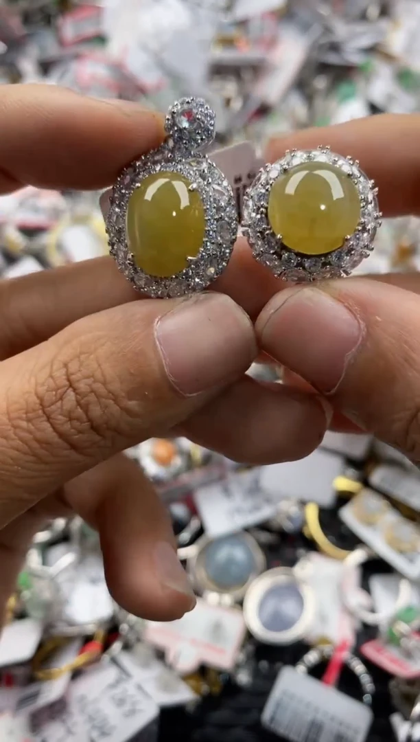 银S925镶嵌戒指翡翠999             8