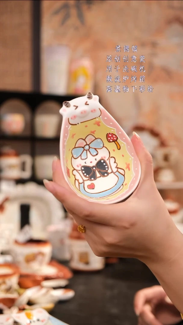 摆件景德镇手工手绘设计师款
