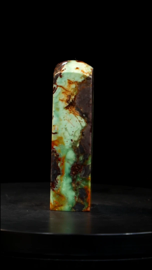 昌化石瓷白源头绿