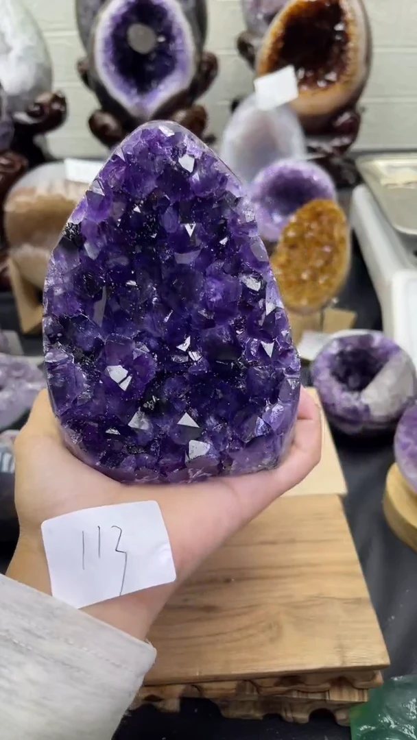 未镶嵌大型摆件（非配饰）紫晶113号摆件