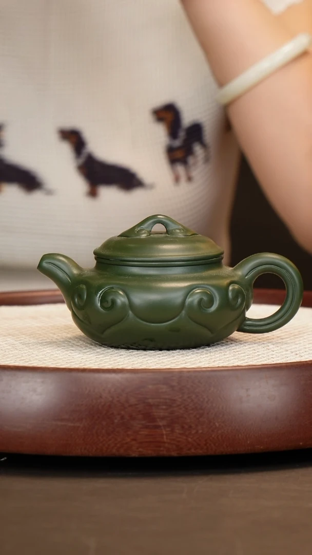 茶壶紫砂【万兆元】绿泥仿古如意   320CC