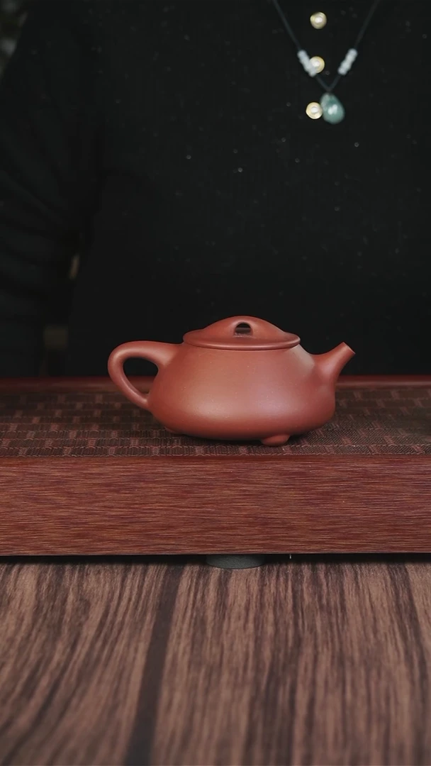 【闪购商品】紫砂茶壶lw   底槽清  景舟石瓢