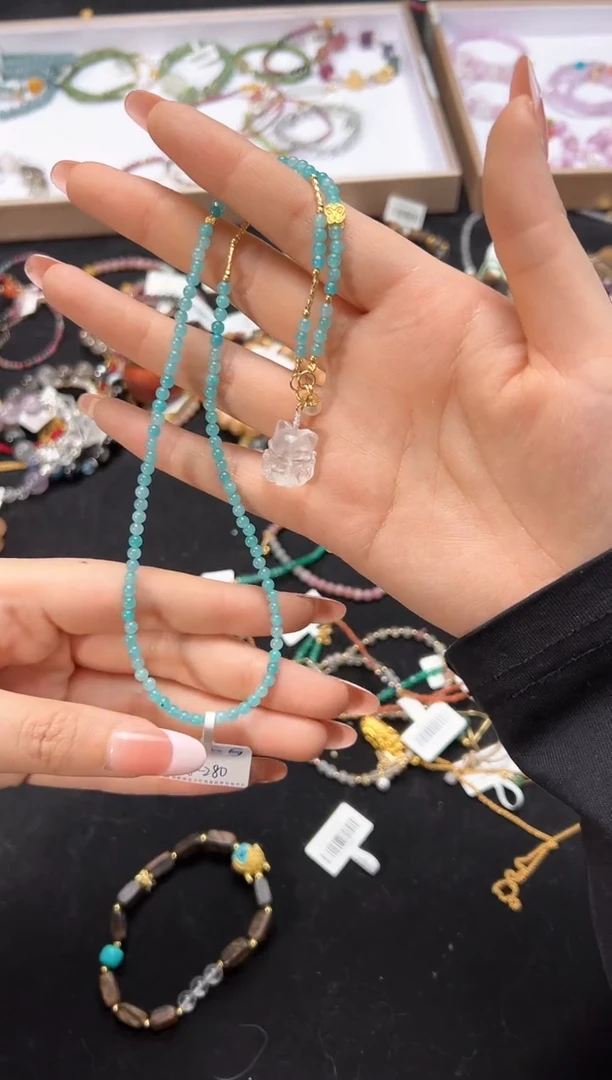 【闪购商品】水晶手链未镶嵌颜色微差多样性发货发其一