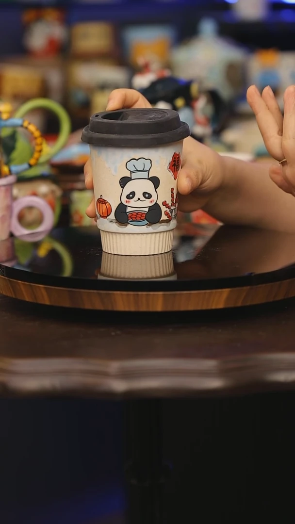 【闪购商品】摆件景德镇釉下彩绘设计师款式陶瓷