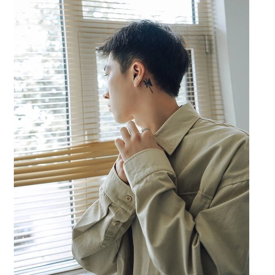 港风复古休闲衬衫春秋季长袖纯色多口袋衬衫外套潮流宽松百搭上衣