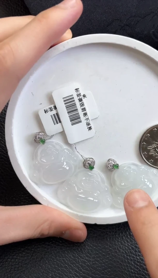 【闪购商品】翡翠颈饰18K金镶嵌YM194-11 佛公多样性发一