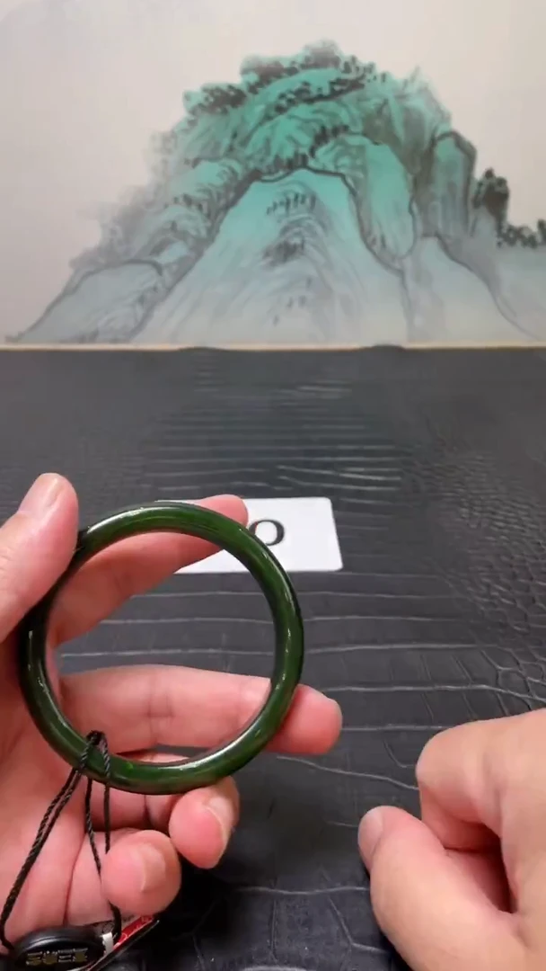 未镶嵌手镯和田玉（碧玉）60
