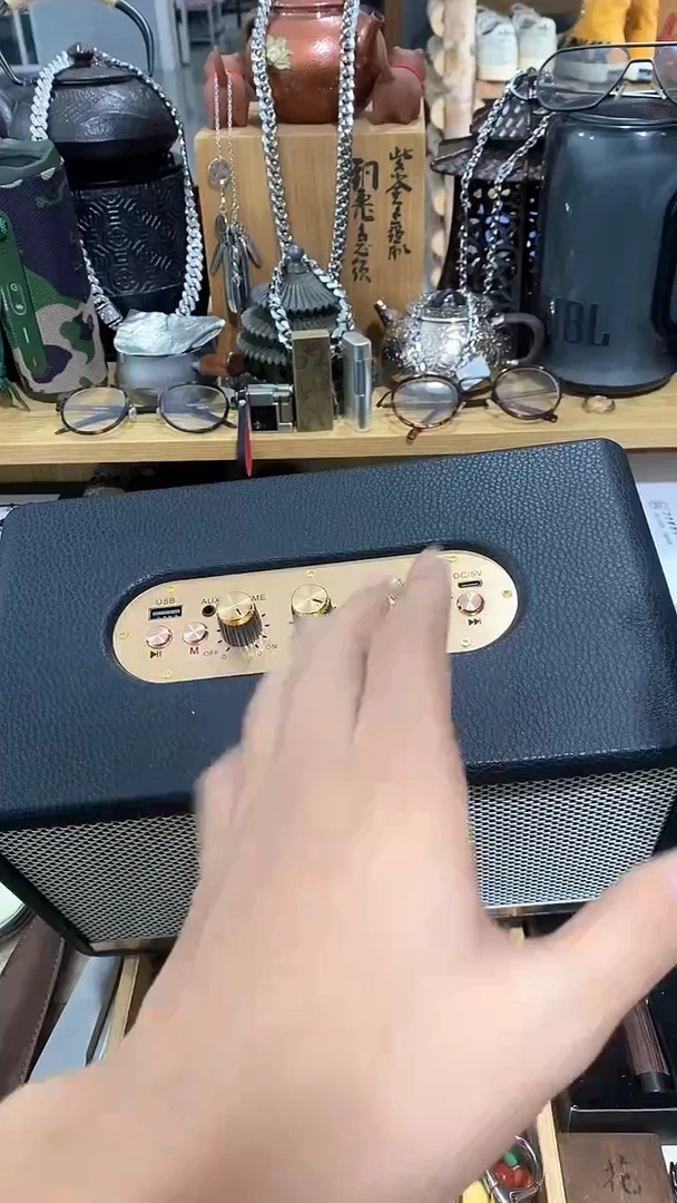 瓷片闪购商品  如图所示
