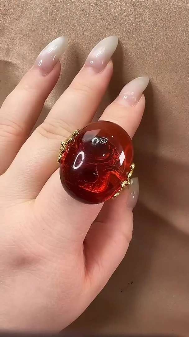 琥珀颈饰未镶嵌戒指