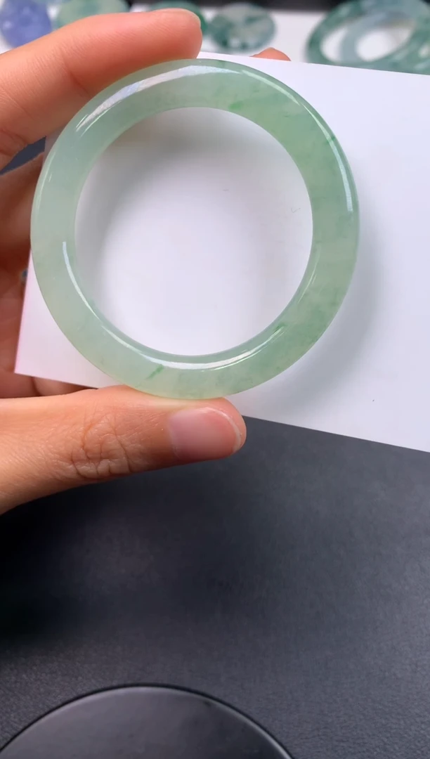 未镶嵌定制翡翠0869707051（44*5.5*7.5）