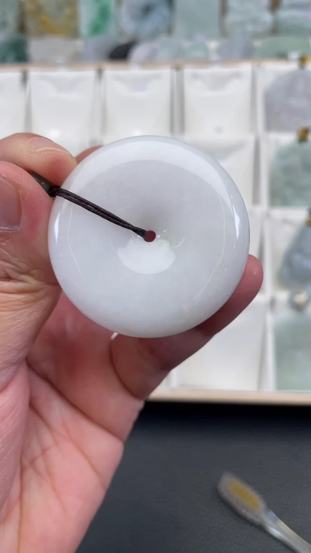 颈饰未镶嵌翡翠天然缅甸翡翠A货51