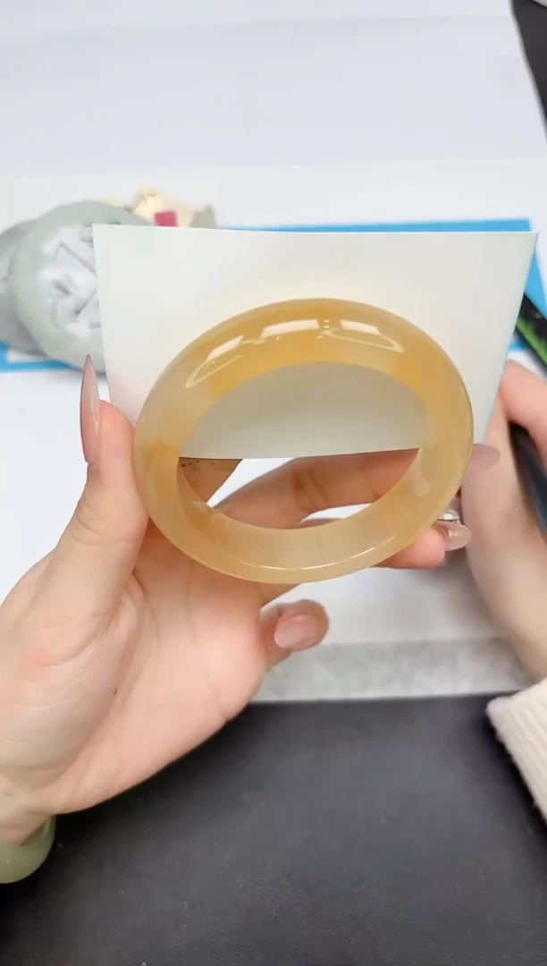 【闪购商品】石英质玉手镯未镶嵌467-61