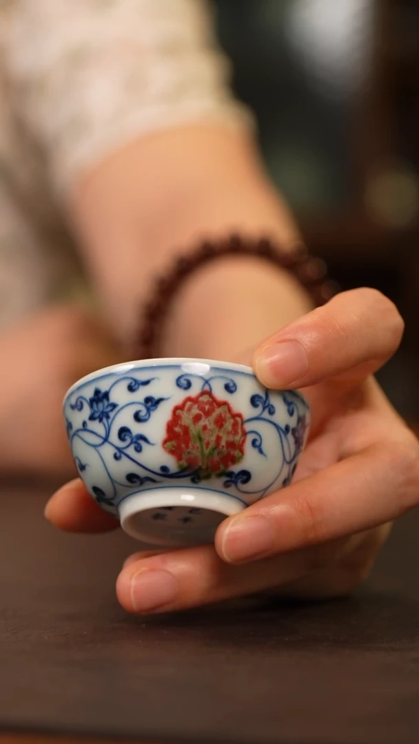 和然釉里红一口杯