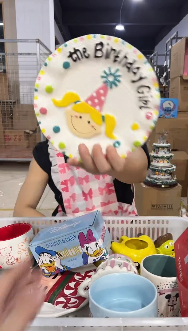 瓷片b款原盒女孩盘子