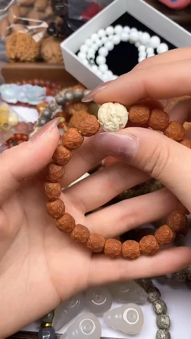 【闪购商品】猴头核桃吊坠猴头核桃