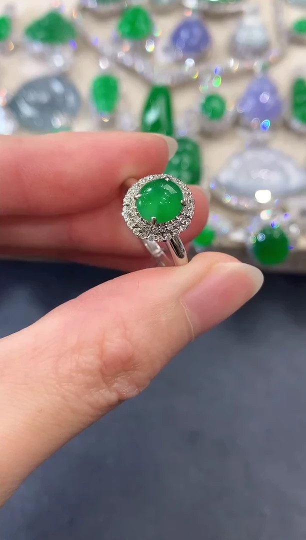 翡翠戒指18K金镶嵌a176