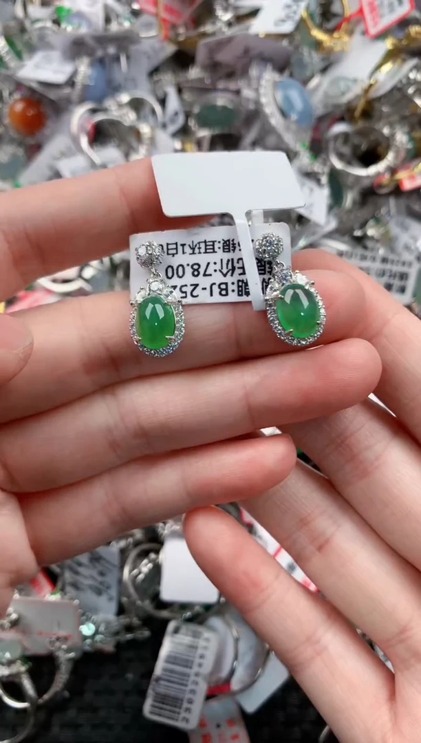 银S925镶嵌戒指翡翠1111       5