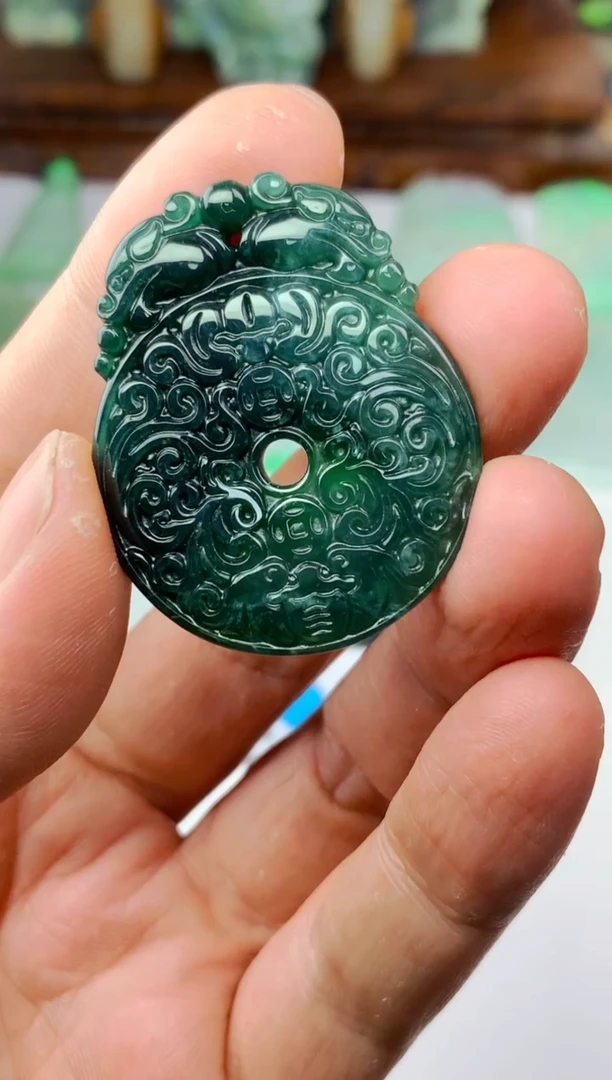 颈饰未镶嵌翡翠漫***路挂件