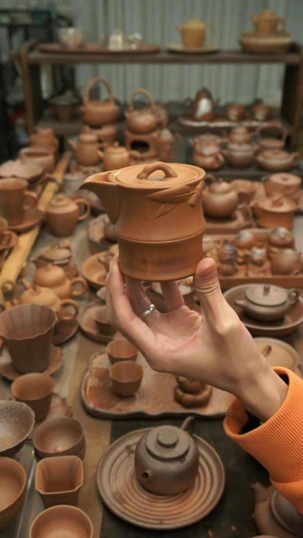 原矿老岩泥精工  竹节手抓宝瓶200ml