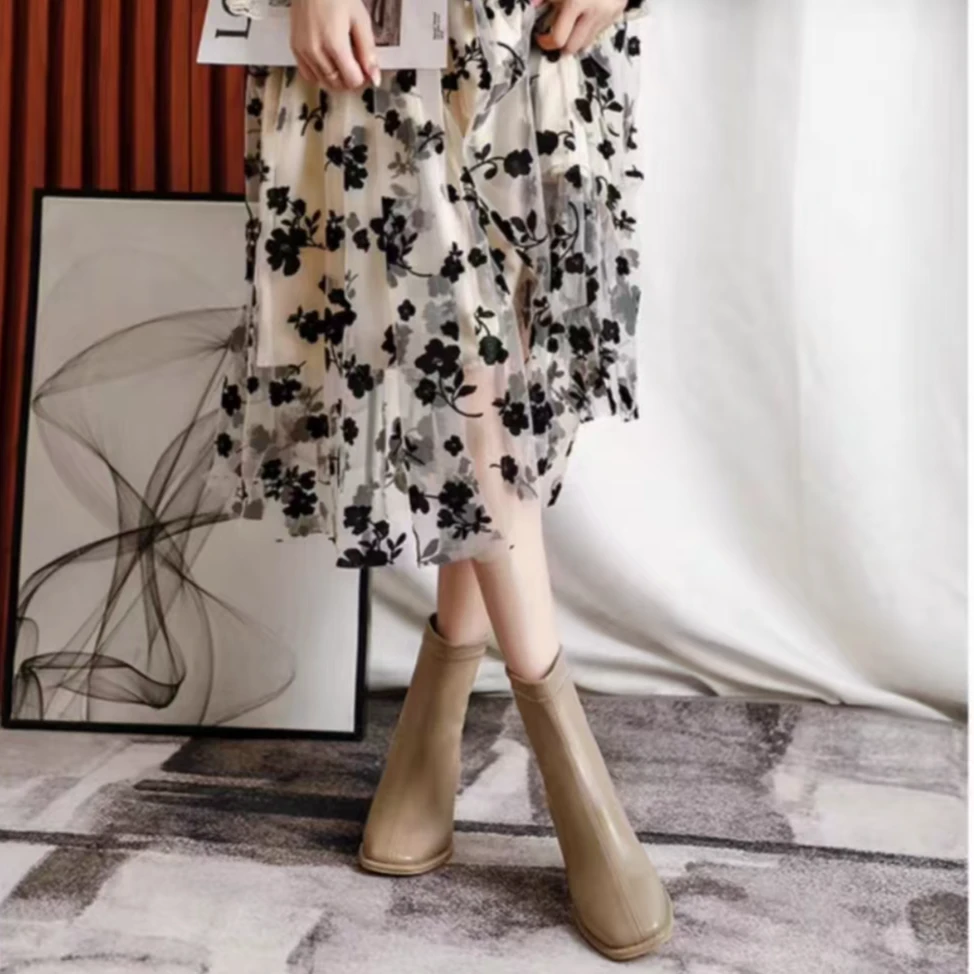 M198-1  新款秋冬时尚粗跟方头气质短靴加绒