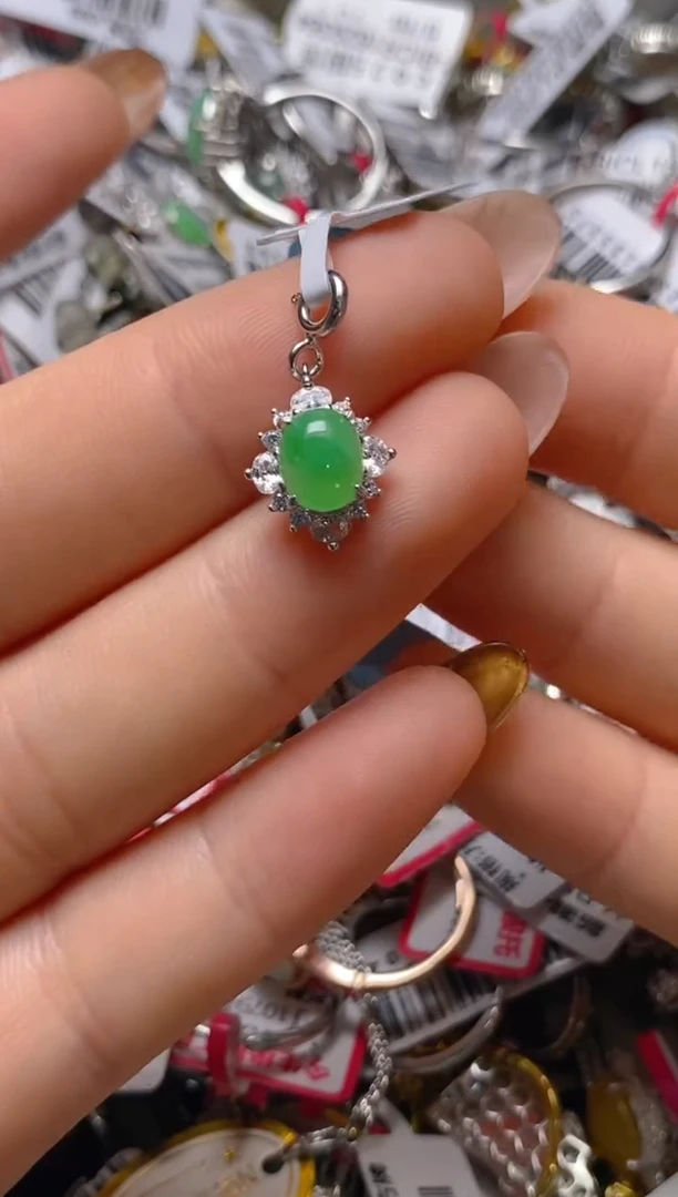 银S925镶嵌戒指翡翠百内无证书